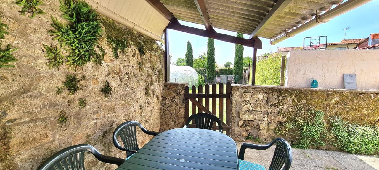 Gite La Libellule 4 Couchages 15 Min Du Puy Du Fou Saint-Amand-sur-Sevre Kültér fotó